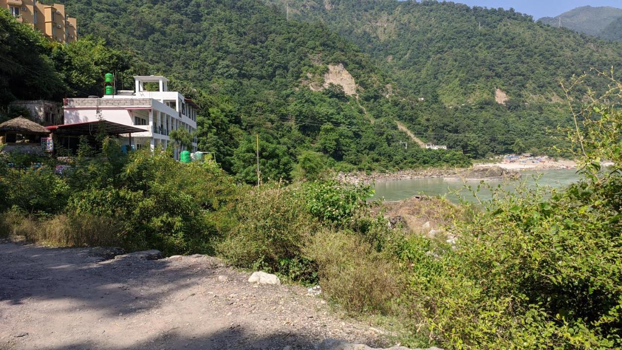 H7 Stay On The Ganges, Yoga & Spa Resort, Rishīkesh Екстериор снимка
