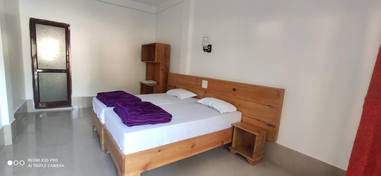 H7 Stay On The Ganges, Yoga & Spa Resort, Rishīkesh Екстериор снимка